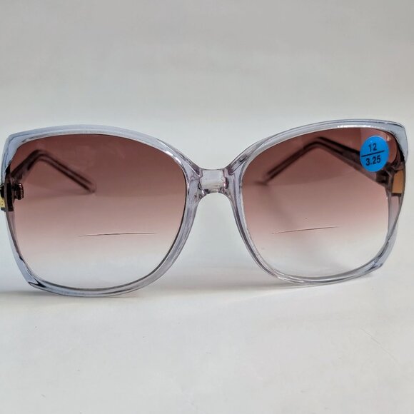 by De'Vons Optics Inc. Est. Since 1983 Accessories - NWT Vintage 90's Lady High Fashion Reading Sunglasses (Crystal Gray)